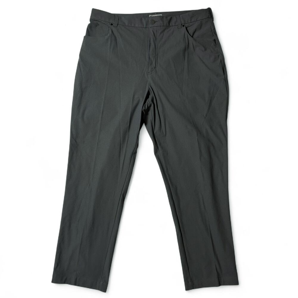 VRST Limitless 5 Pocket Athletic Pants Mens Actual Size 35x30 Performance